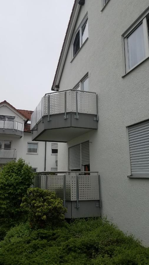 Ferien- Und Businessapartment I Modern Mit Wlan Und Parkplatz Nahe Zentrum, Automobil- Und Tech-Firmen, Messe Renningen Kültér fotó
