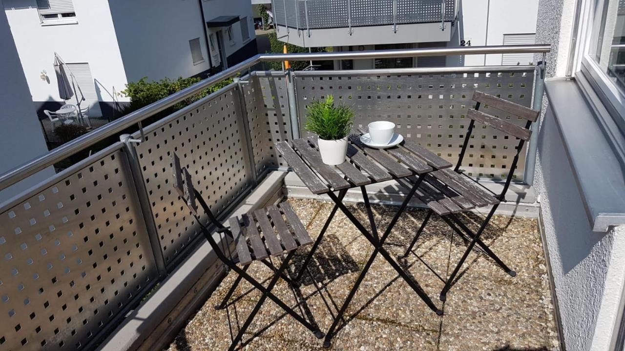 Ferien- Und Businessapartment I Modern Mit Wlan Und Parkplatz Nahe Zentrum, Automobil- Und Tech-Firmen, Messe Renningen Kültér fotó